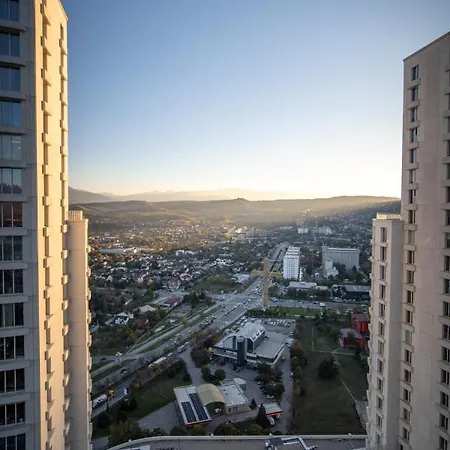 Lägenhet Sunrise Sky Lux Apartment, 33rd Floor, Pool And Fitness Included
