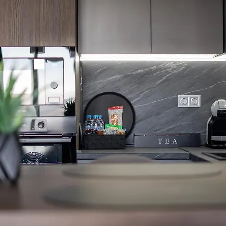 Sunrise Sky Lux Apartment, 33rd Floor, Pool And Fitness Included