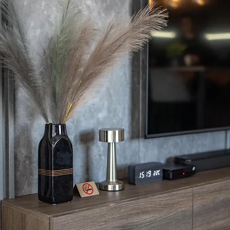 Sunrise Sky Lux Apartment, 33rd Floor, Pool And Fitness Included