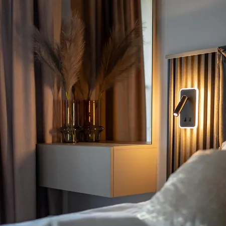 Sunrise Sky Lux Apartment, 33rd Floor, Pool And Fitness Included Skopje