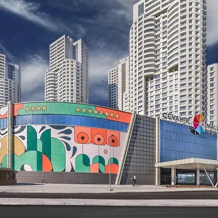 Sunrise Sky Lux Apartment, 33rd Floor, Pool And Fitness Included Apartment