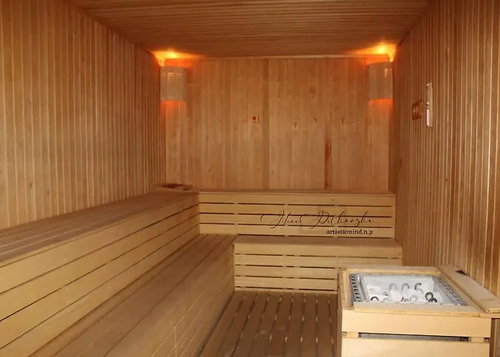 Sunrise Sky Lux Apartment, 33rd Floor, Pool And Fitness Included