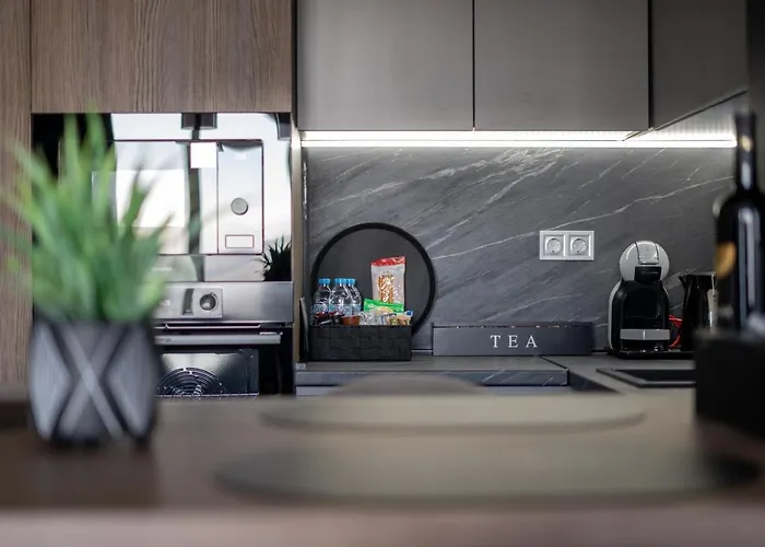 Sunrise Sky Lux Apartment, 33rd Floor, Pool And Fitness Included