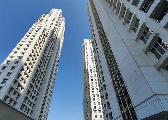 Apartment Sunrise Sky Lux Apartment, 33rd Floor, Pool And Fitness Included