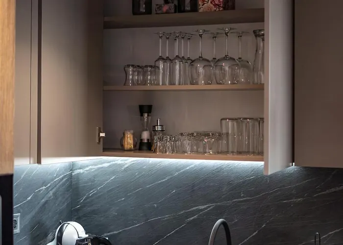 Sunrise Sky Lux Apartment, 33rd Floor, Pool And Fitness Included