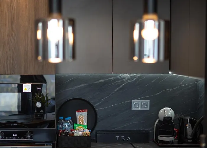 Sunrise Sky Lux Apartment, 33rd Floor, Pool And Fitness Included * Skopje