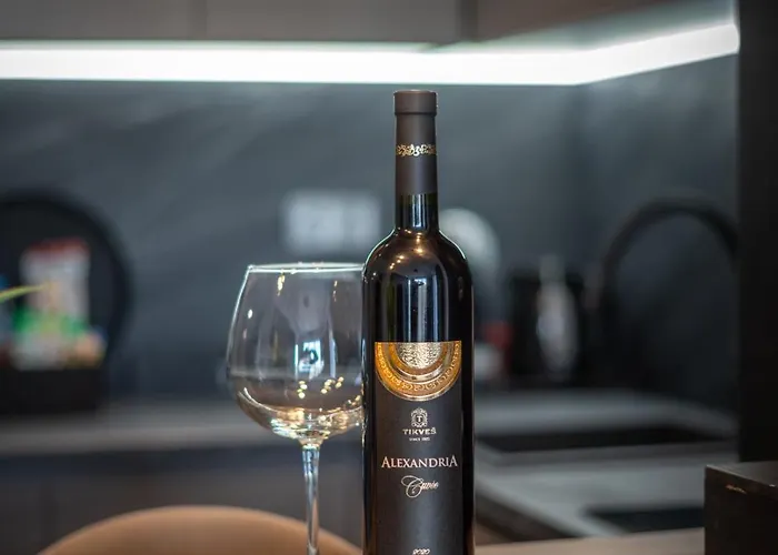 Sunrise Sky Lux Apartment, 33rd Floor, Pool And Fitness Included