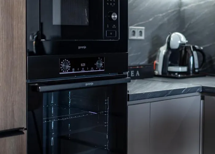 Sunrise Sky Lux Apartment, 33rd Floor, Pool And Fitness Included Διαμέρισμα *