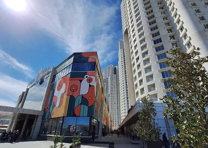 Διαμέρισμα Sunrise Sky Lux Apartment, 33rd Floor, Pool And Fitness Included *